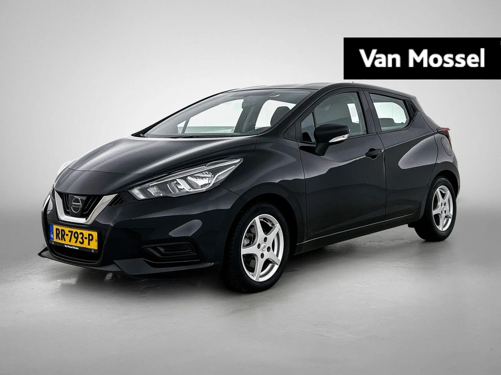 Nissan Micra (2018) — foto 1