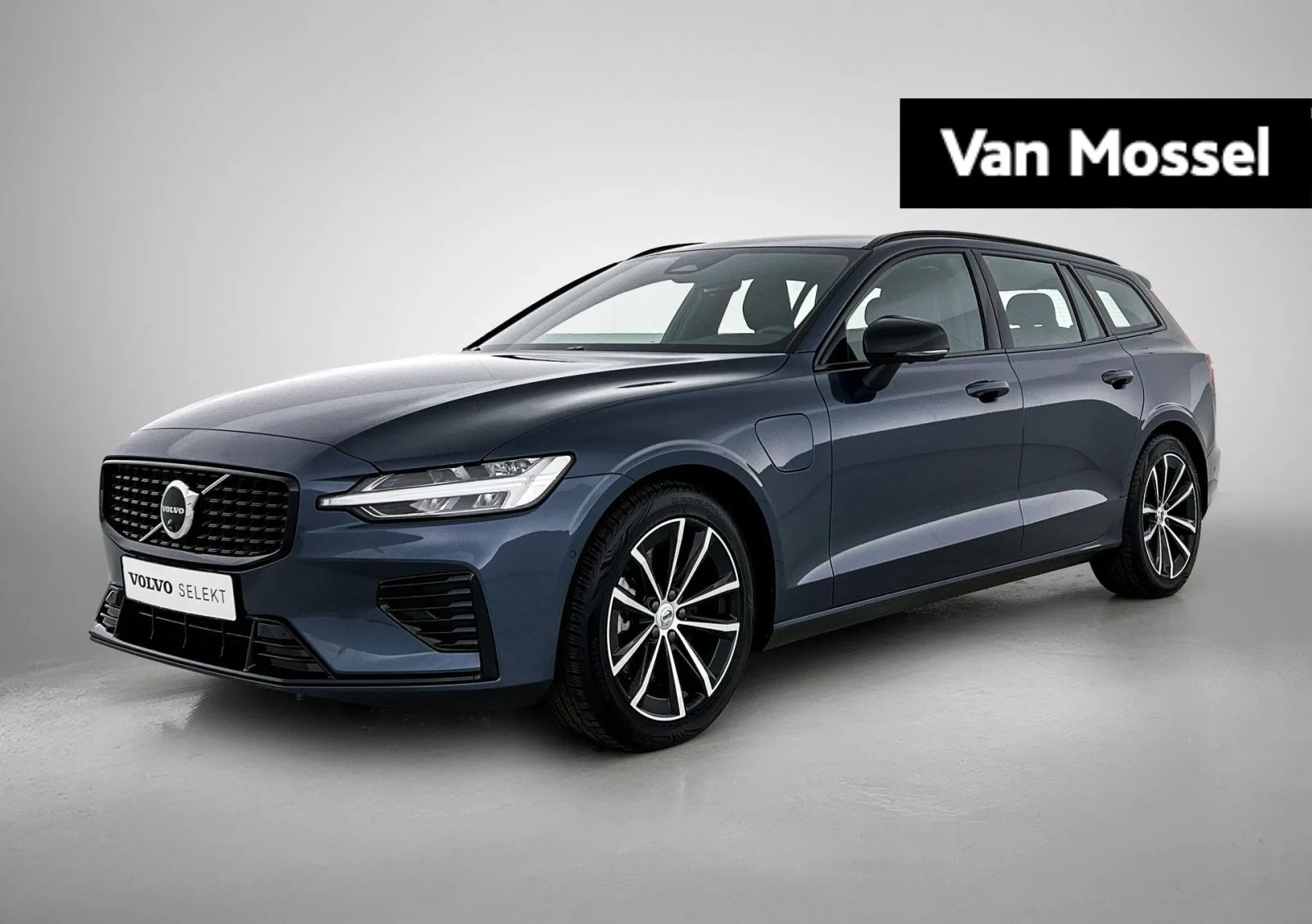 Volvo V60 (2025) — foto 1