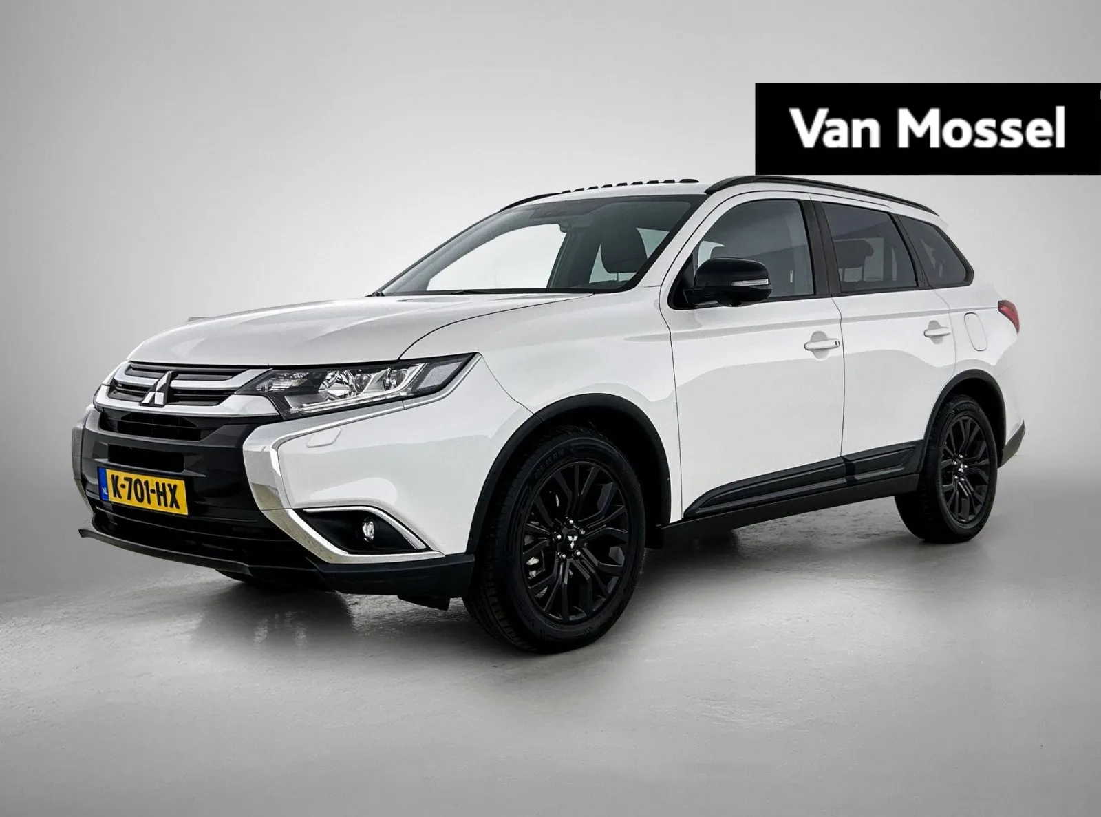 Mitsubishi Outlander (2018) — foto 1