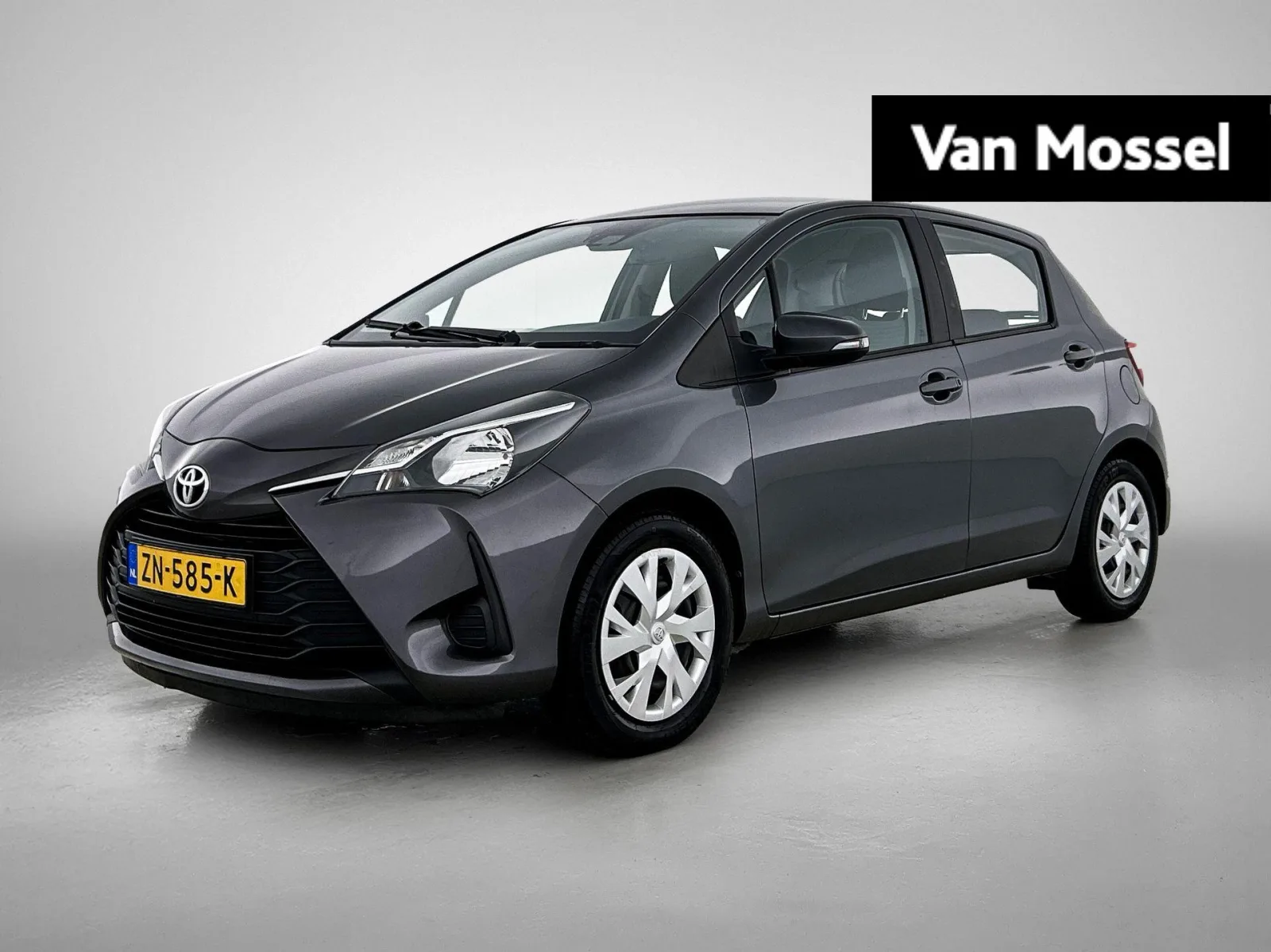 Toyota Yaris (2019) — foto 1