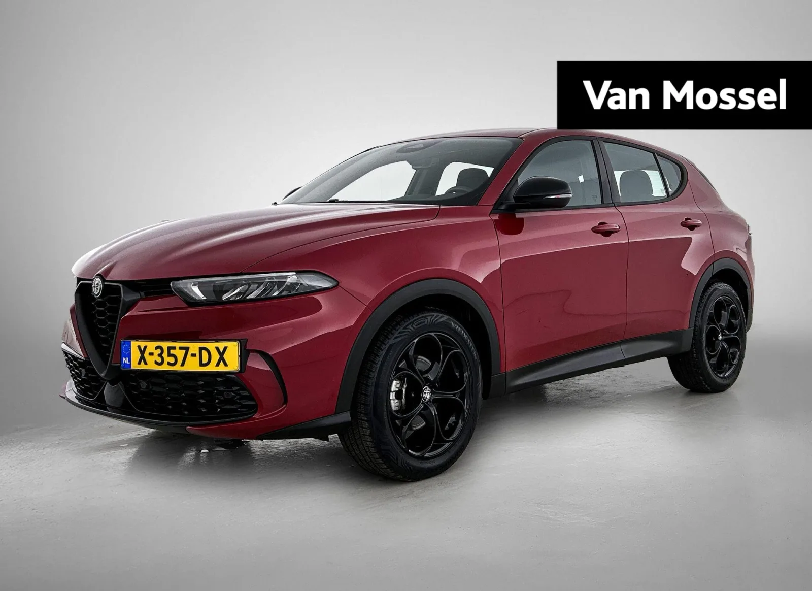 Alfa Romeo Tonale (2023) — foto 1