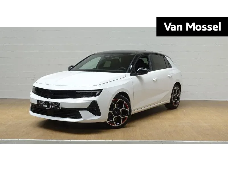 Opel Astra (2023) — foto 1