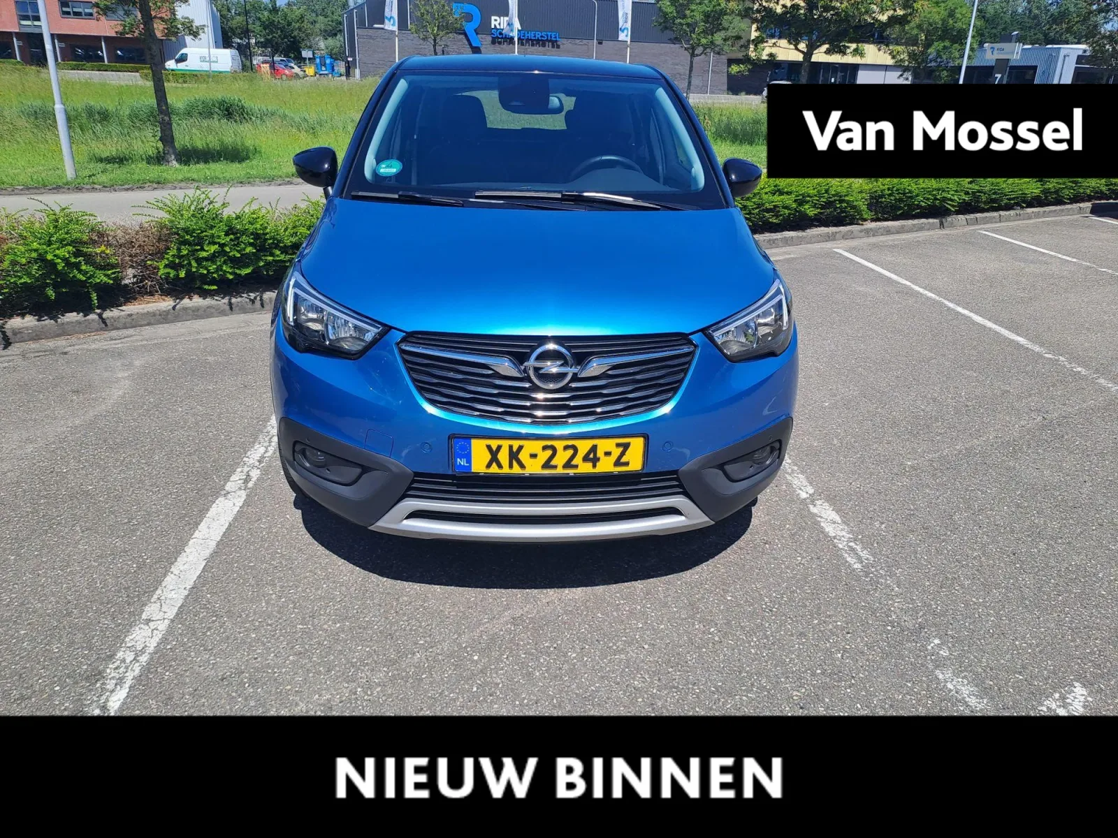 Opel Crossland X (2018) — foto 1