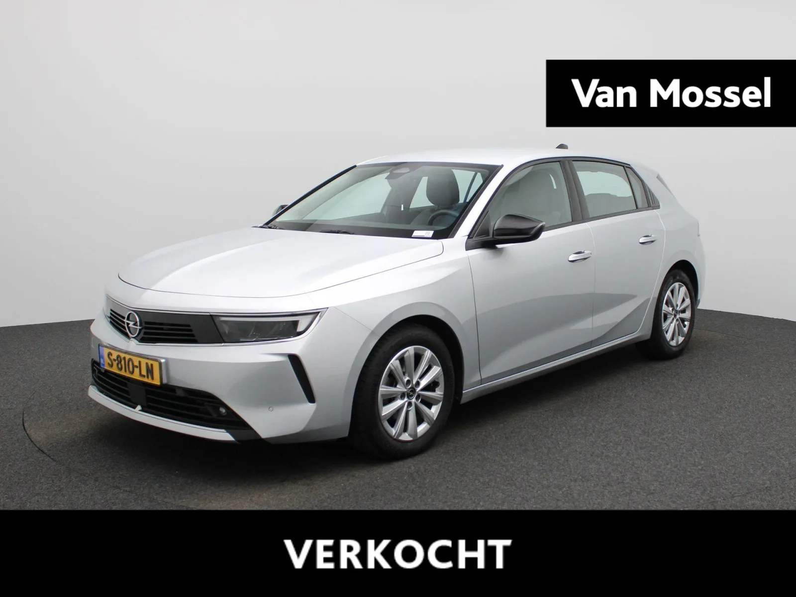 Opel Astra (2023) — foto 1