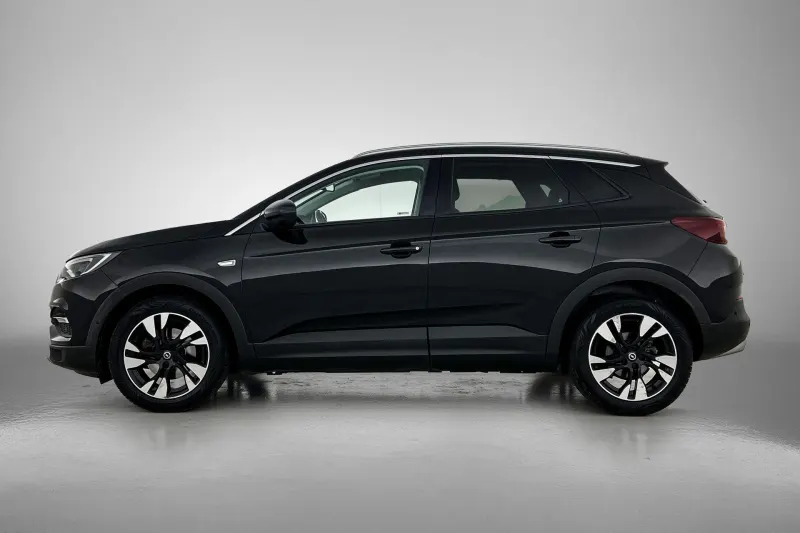 Opel Grandland X (2018)