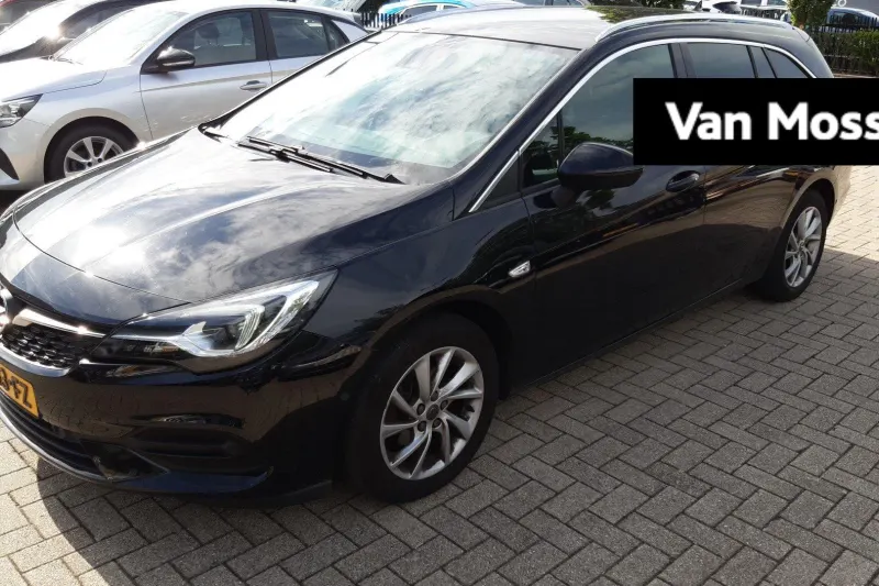Opel Astra (2021)