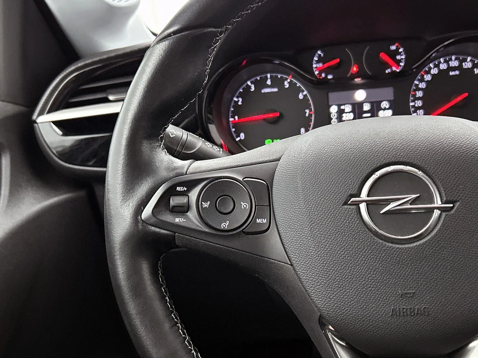Opel Corsa (2021) — foto 1