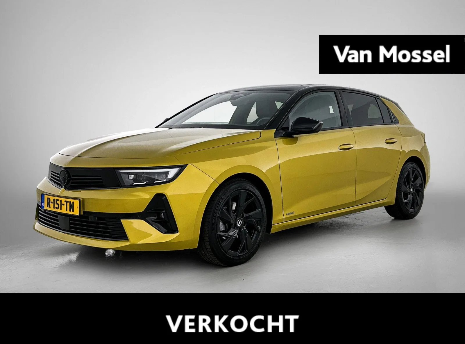 Opel Astra (2022) — foto 1
