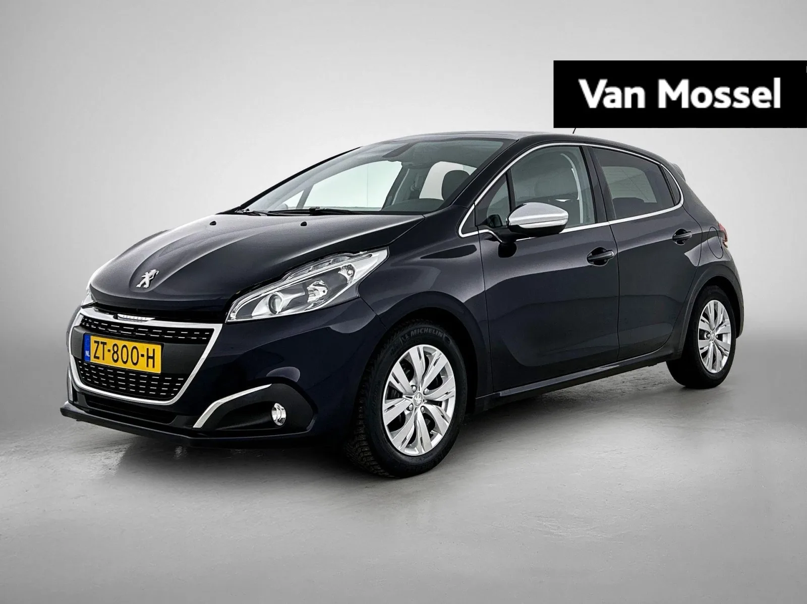 Peugeot 208 (2019) — foto 1