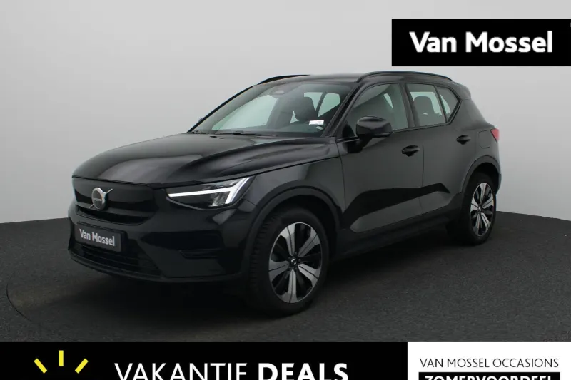 Volvo XC40 (2022)