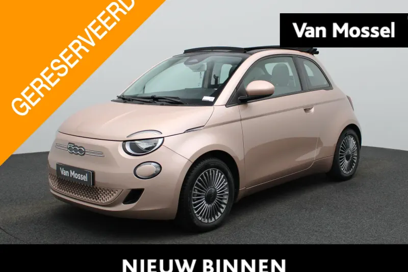 Fiat 500C (2023)