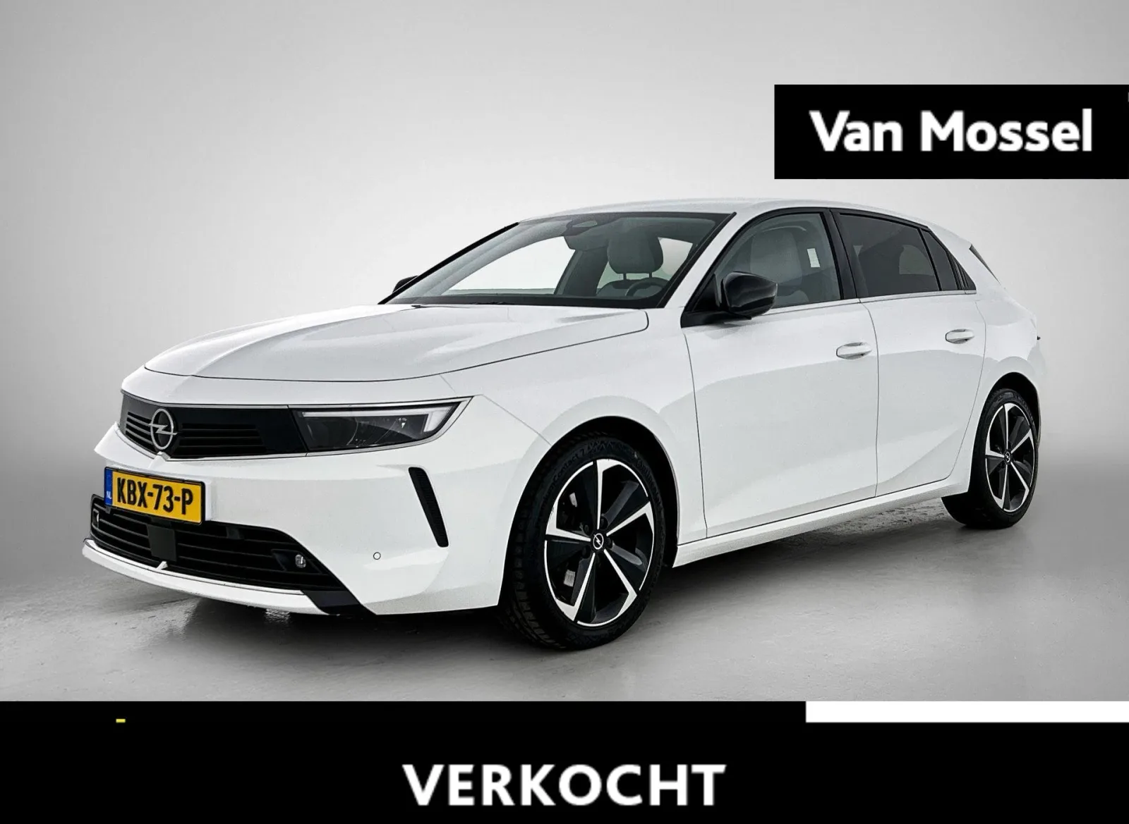 Opel Astra (2022) — foto 1