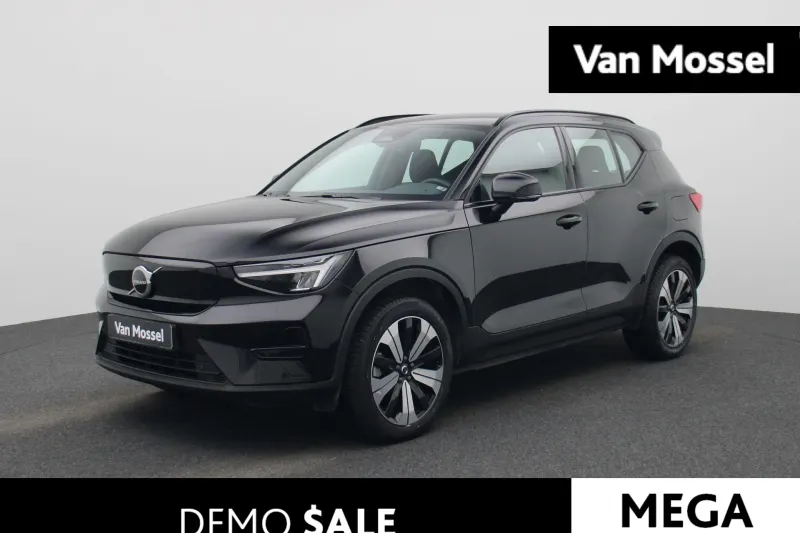 Volvo XC40 (2023)