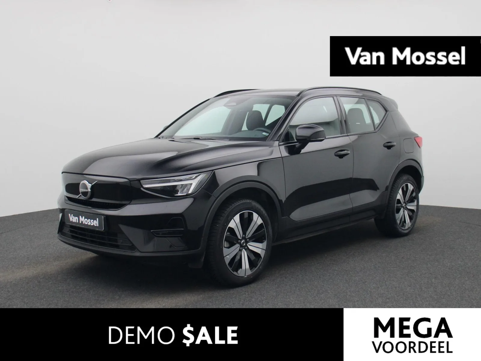 Volvo XC40 (2023) — foto 1