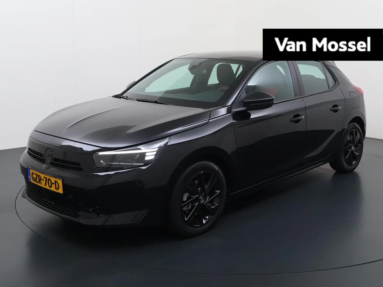 Opel Corsa (2024) — foto 1