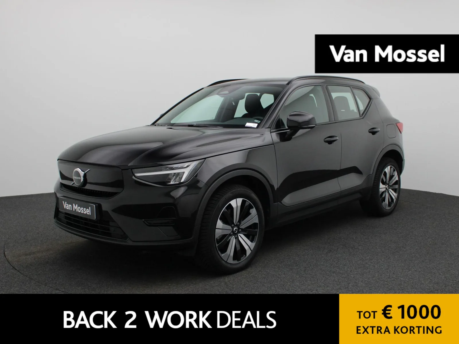 Volvo XC40 (2023) — foto 1