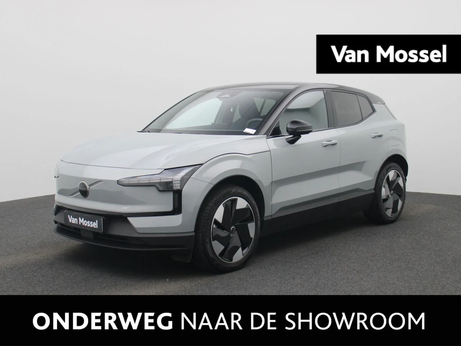 Volvo EX30 (2024) — foto 1
