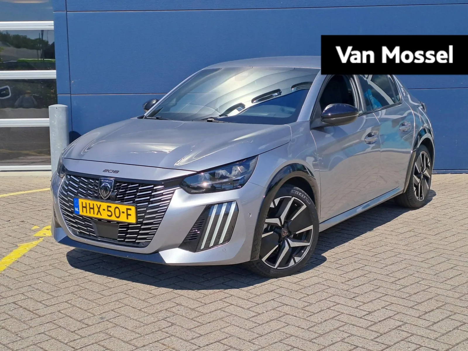 Peugeot 208 (2025) — foto 1