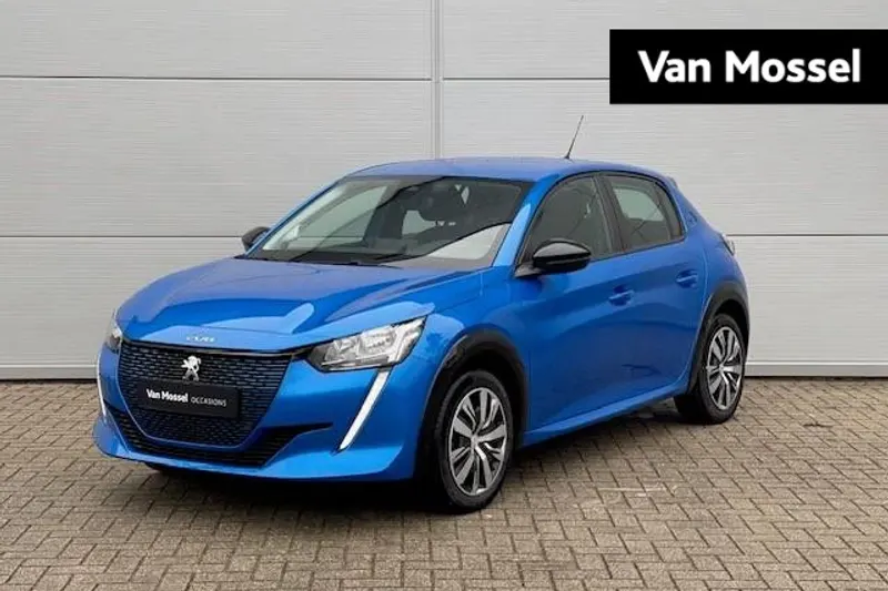Peugeot e-208 (2023)
