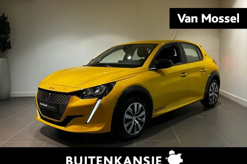 Peugeot e-208 (2023)