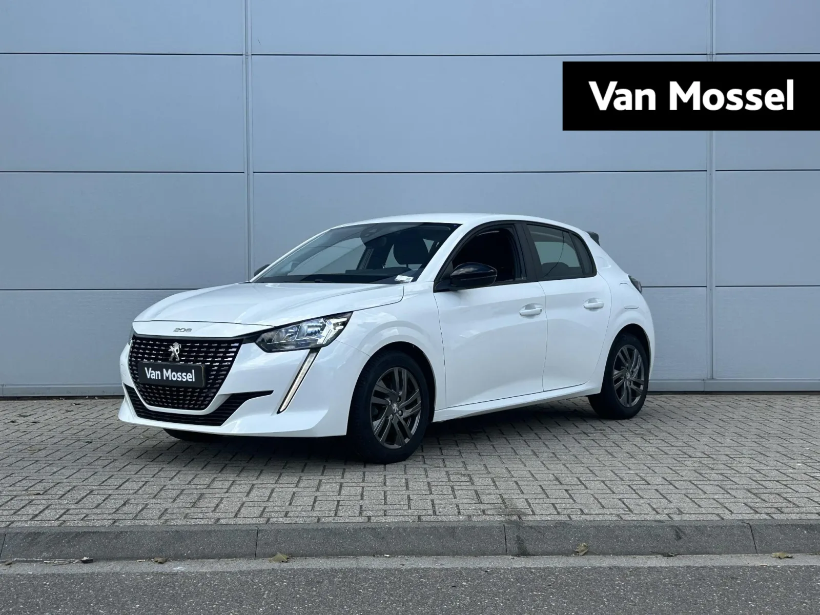 Peugeot 208 (2023) — foto 1