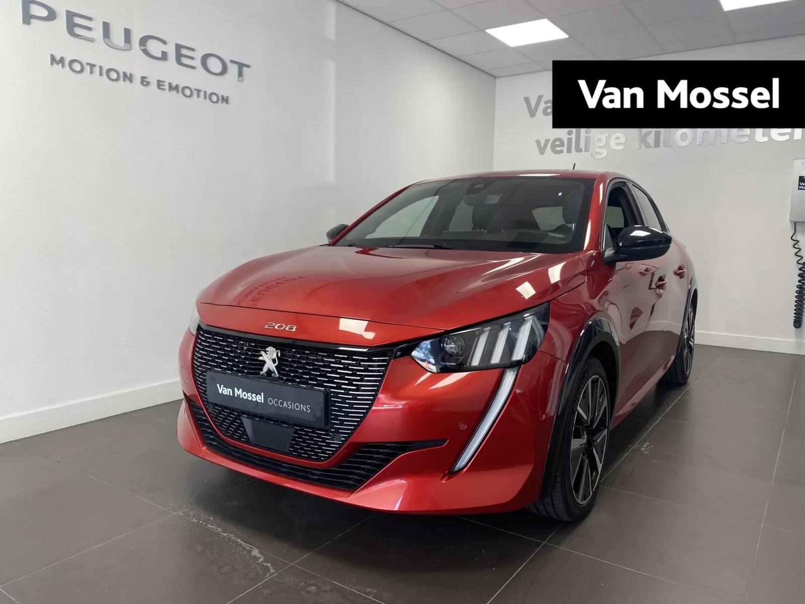 Peugeot 208 (2021) — foto 1