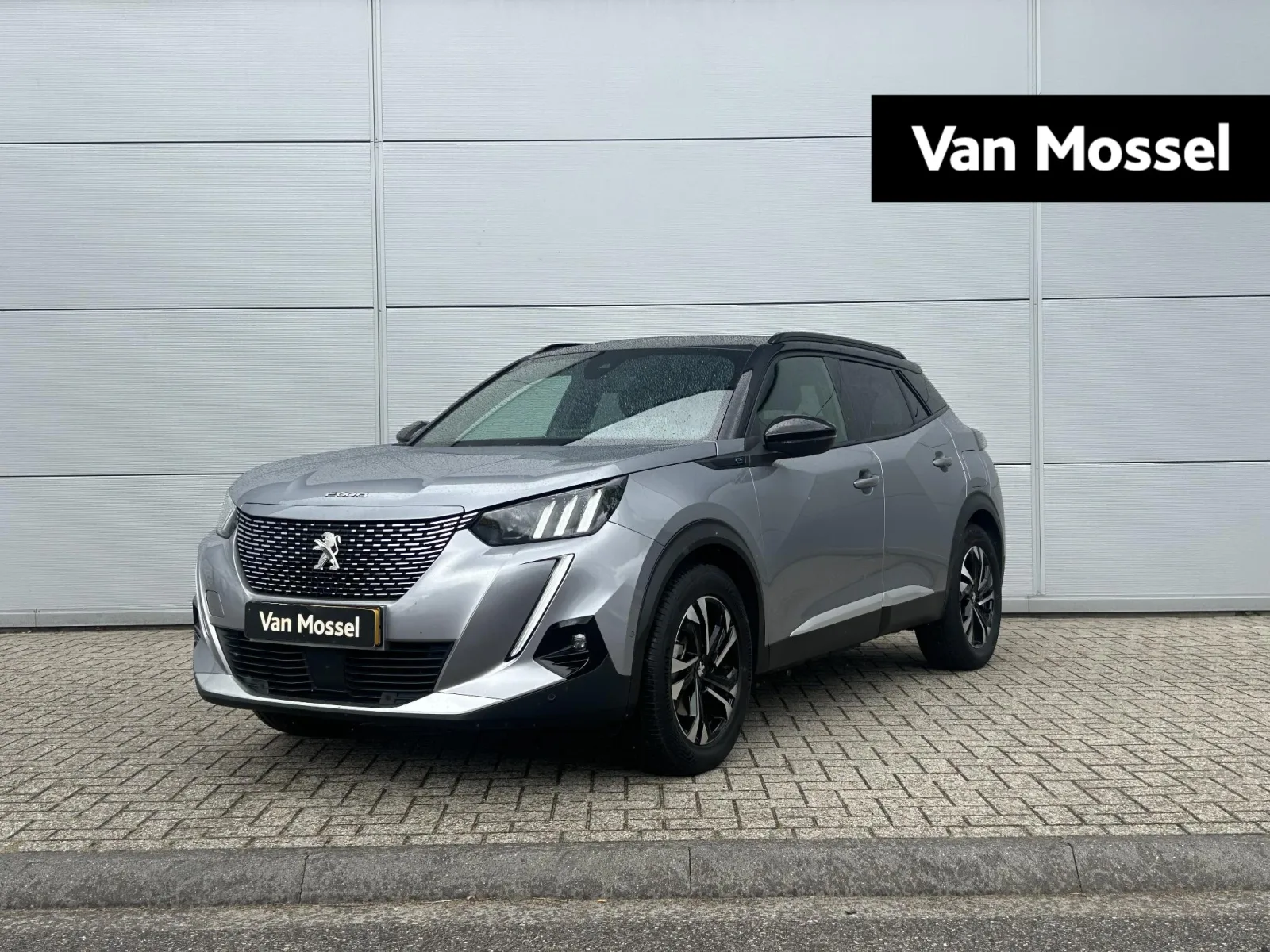 Peugeot e-2008 (2022) — foto 1