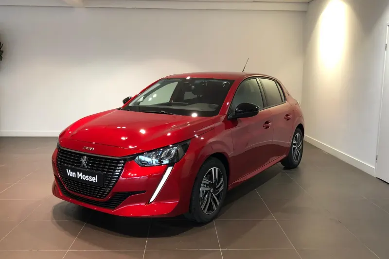 Peugeot 208 (2023)