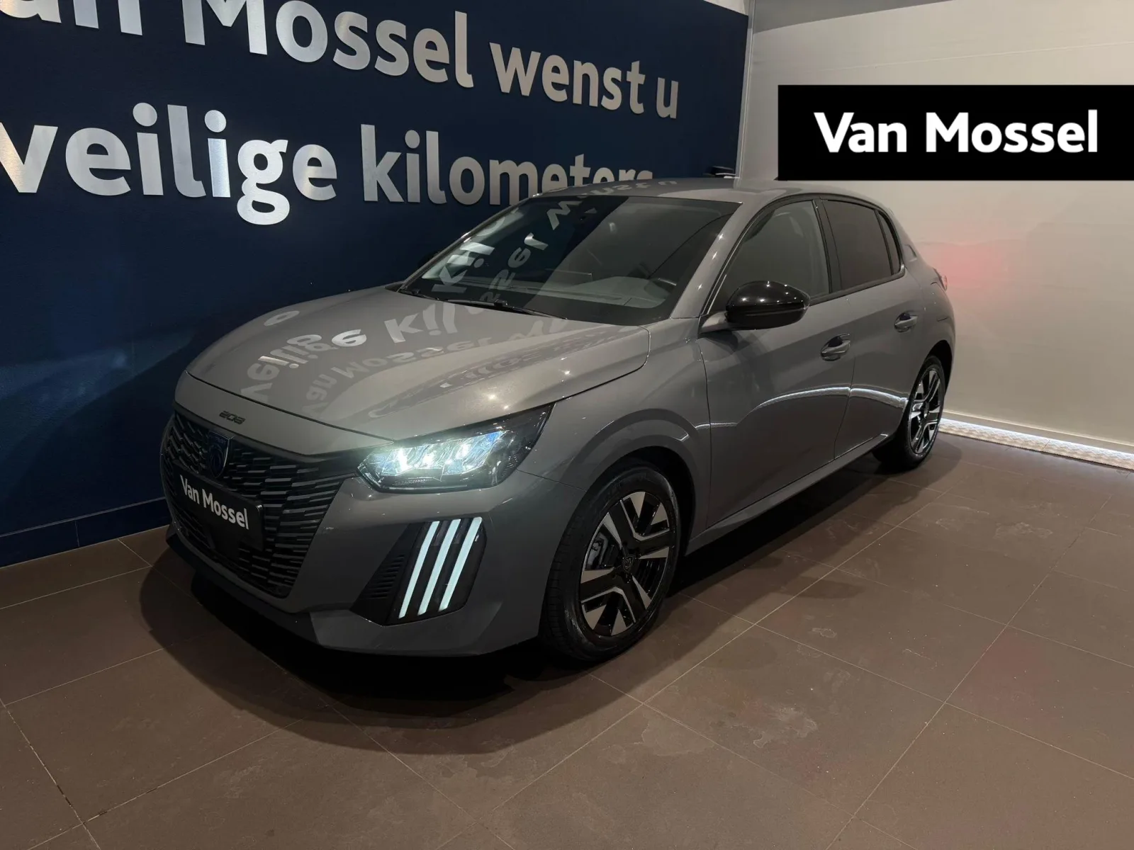 Peugeot 208 (2025) — foto 1