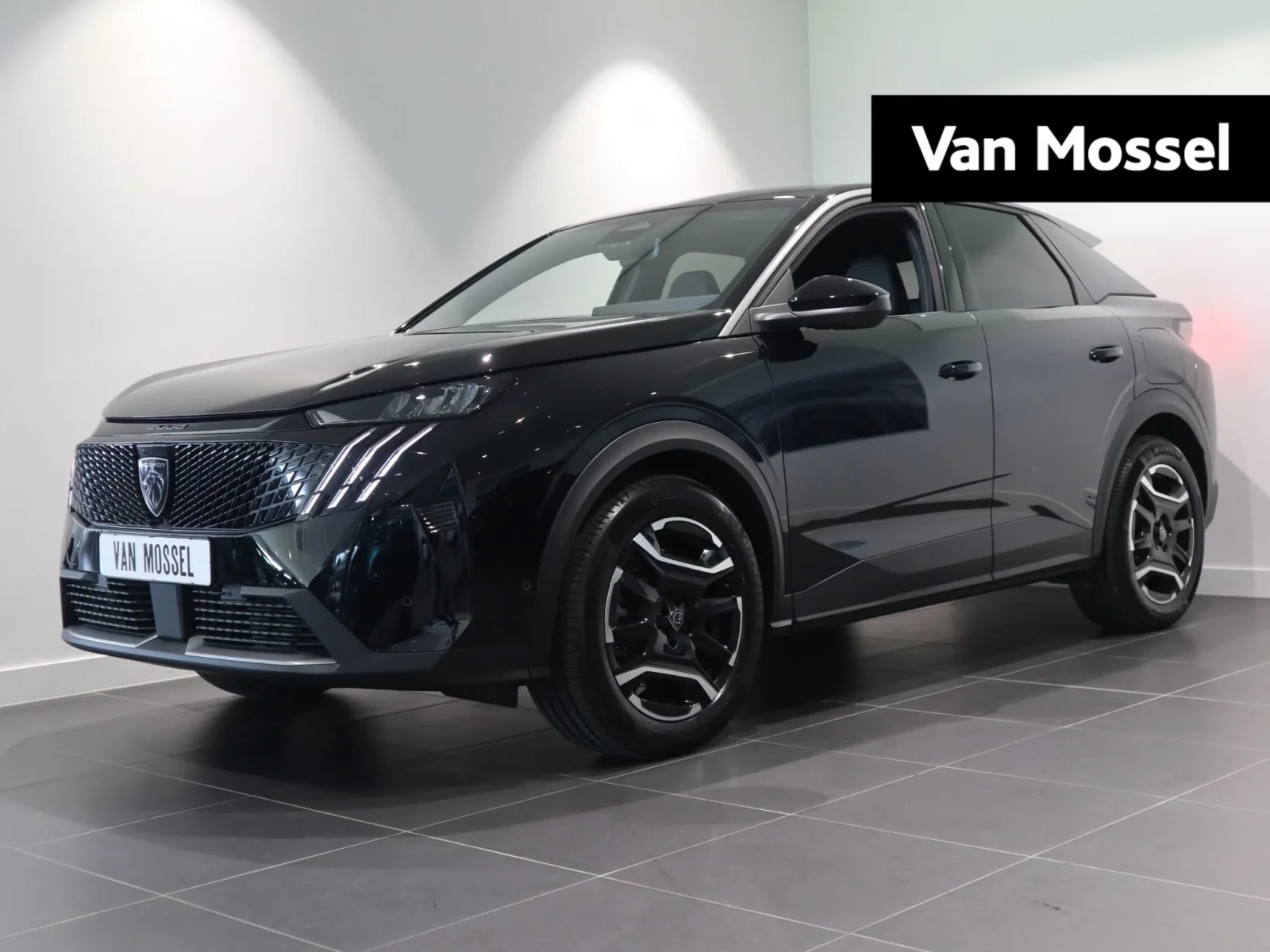 Peugeot e-3008 (2024) — foto 1