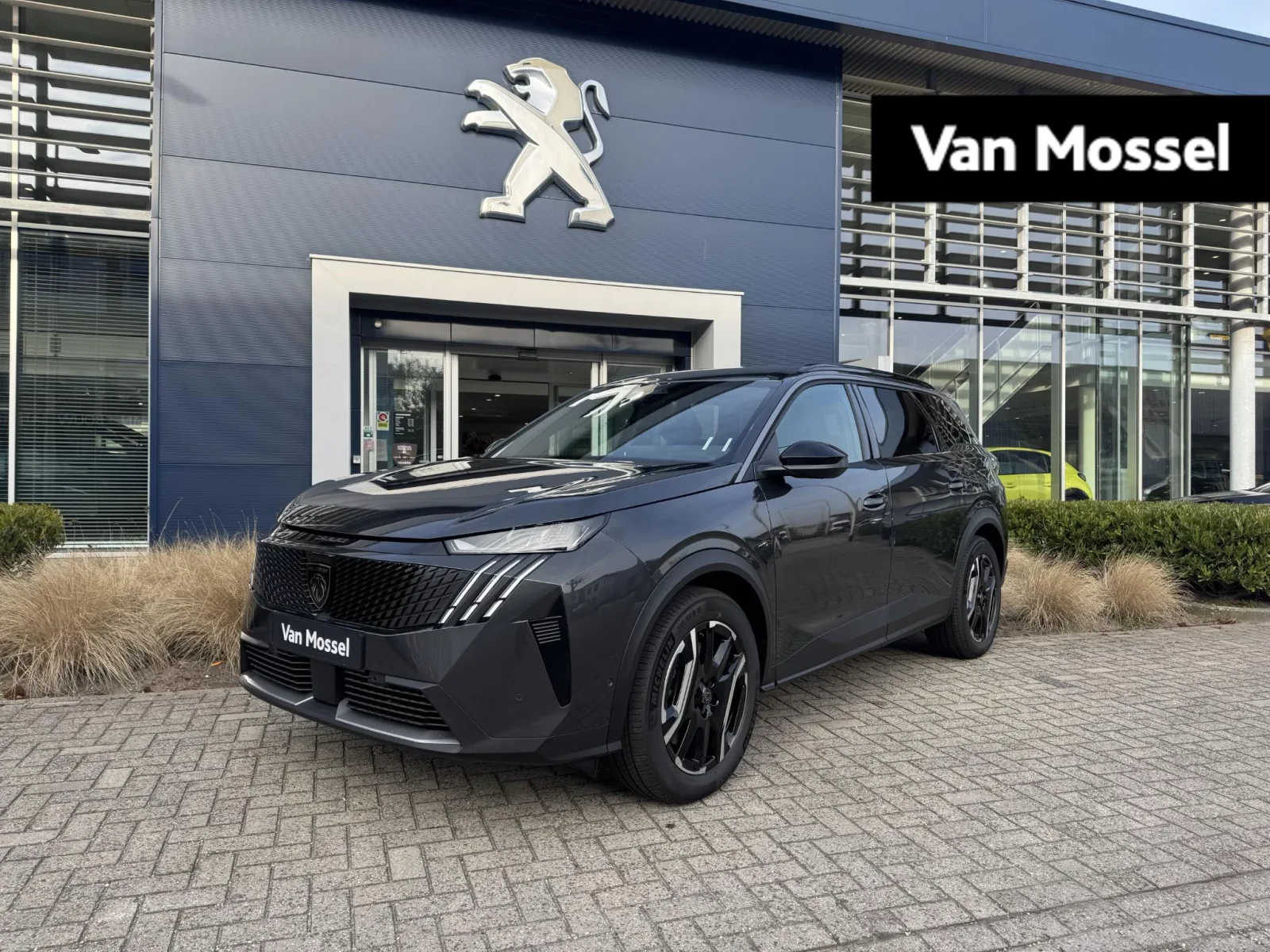 Peugeot E-5008 (0) — foto 1