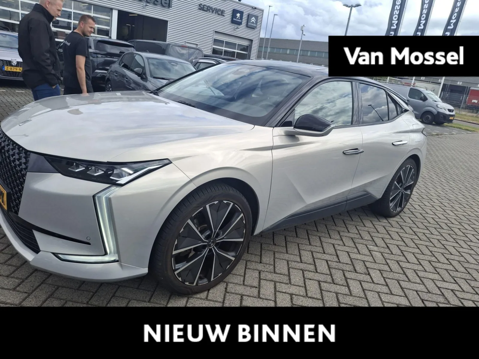 DS 4 (2022) — foto 1