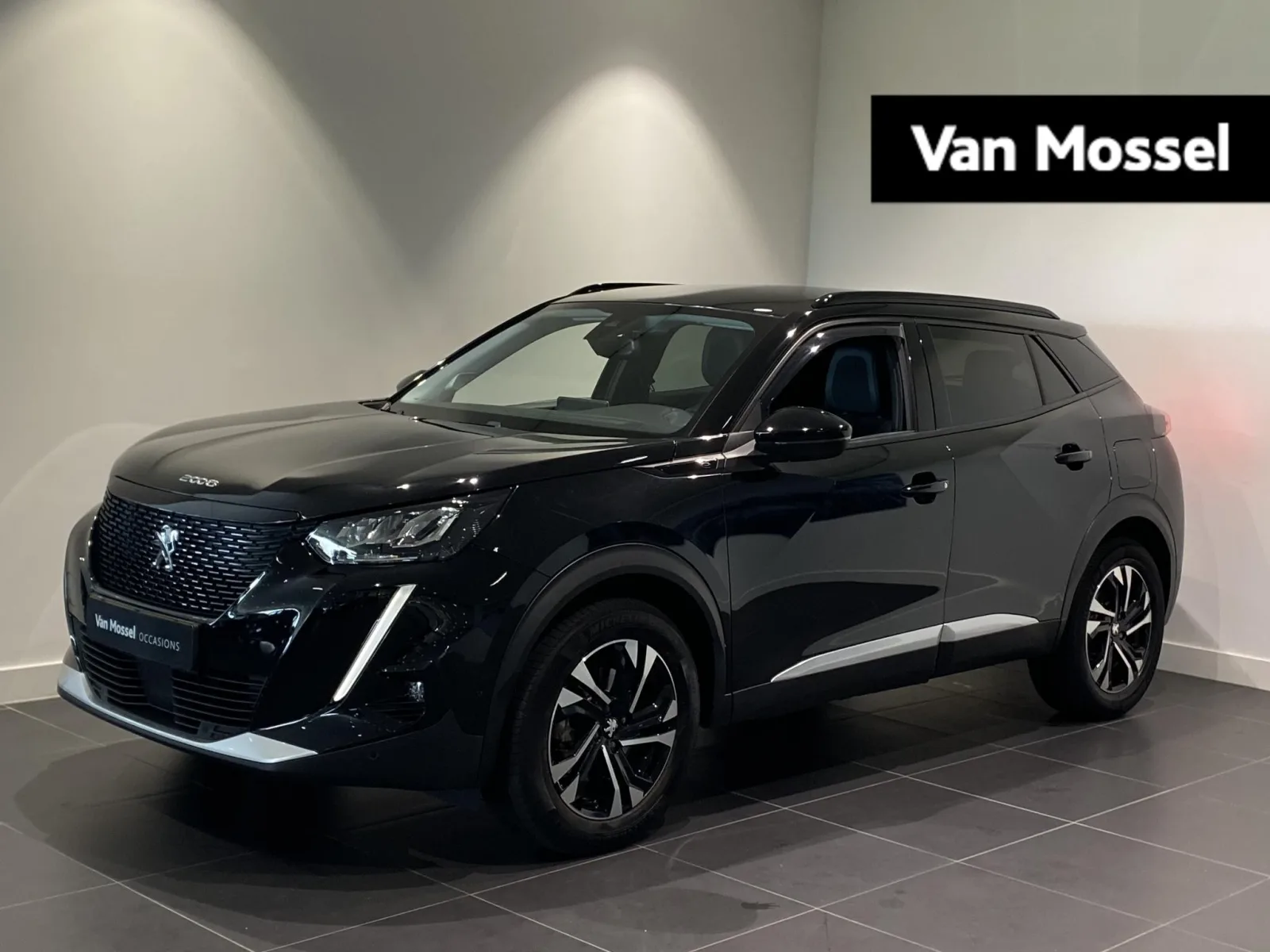 Peugeot e-2008 (2020) — foto 1