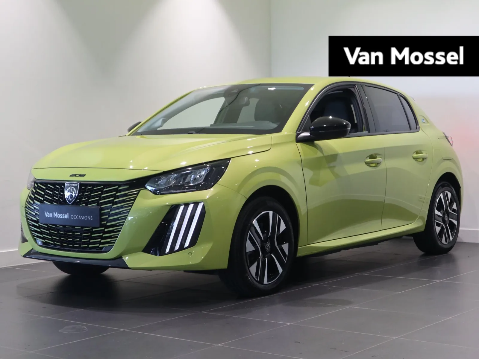 Peugeot e-208 (2024) — foto 1