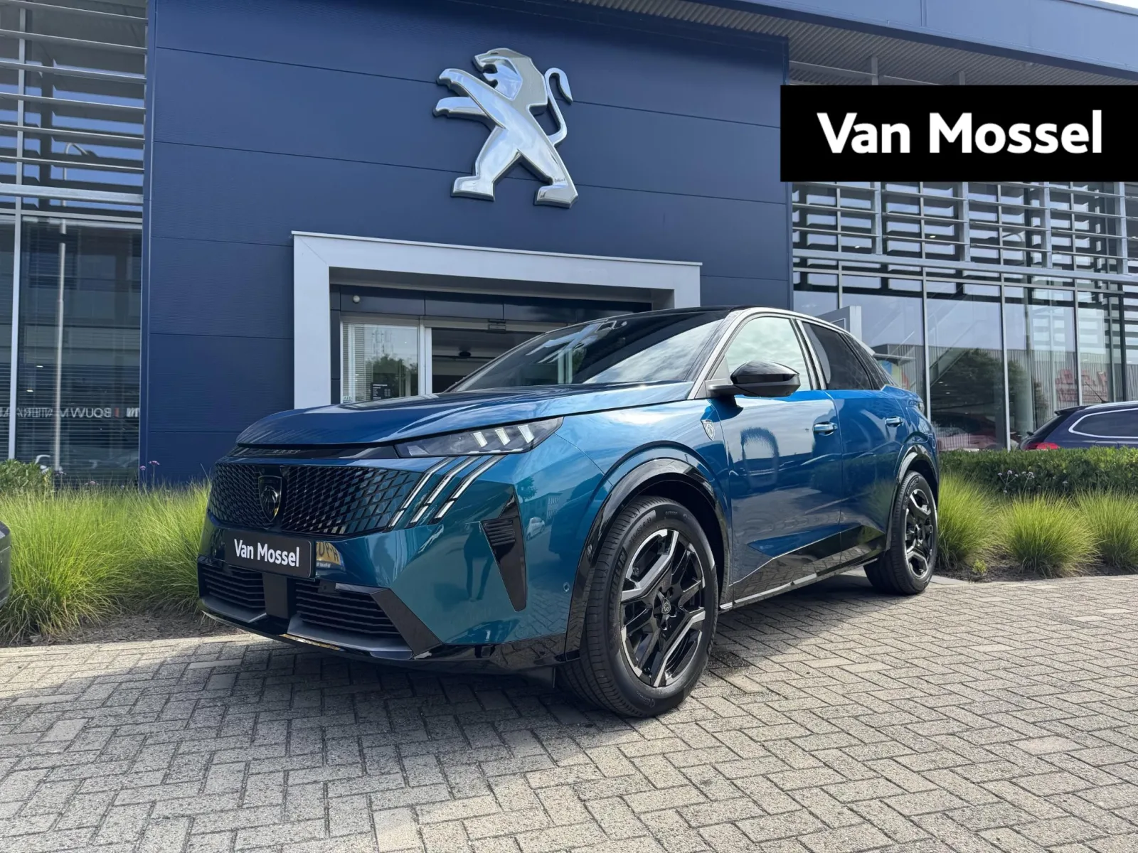 Peugeot e-3008 (0) — foto 1