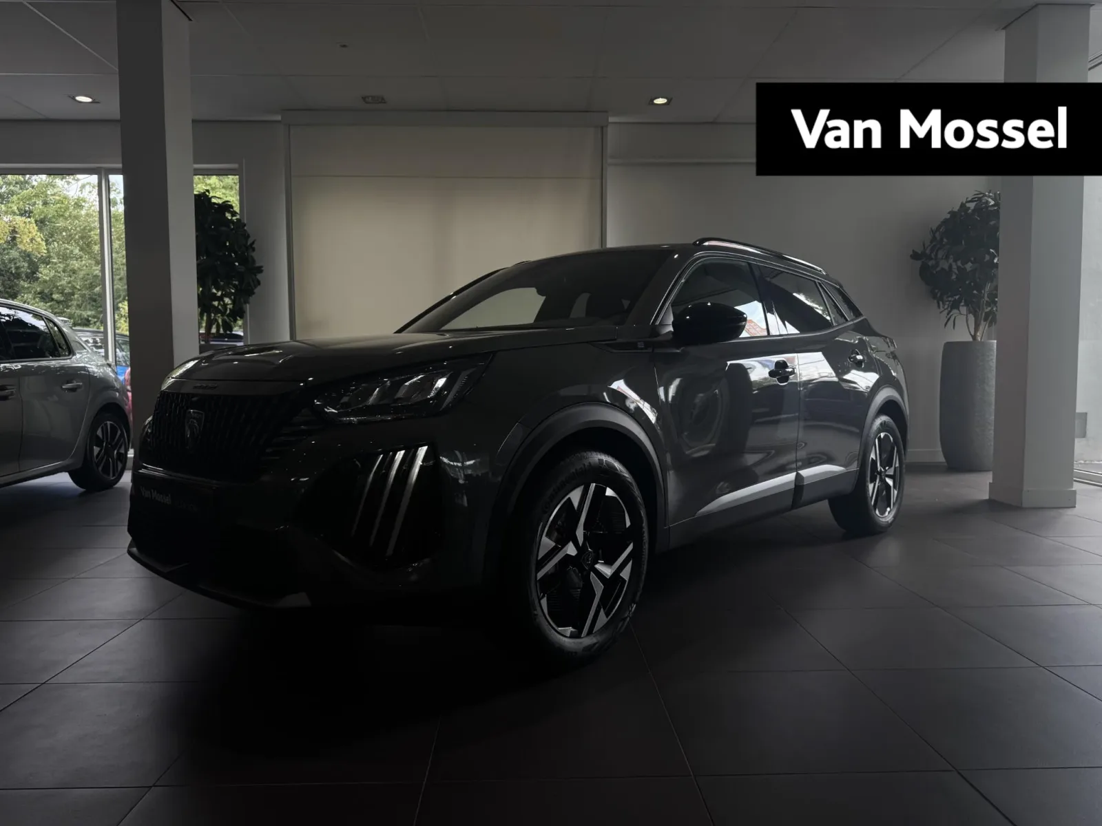 Peugeot e-2008 (2025) — foto 1