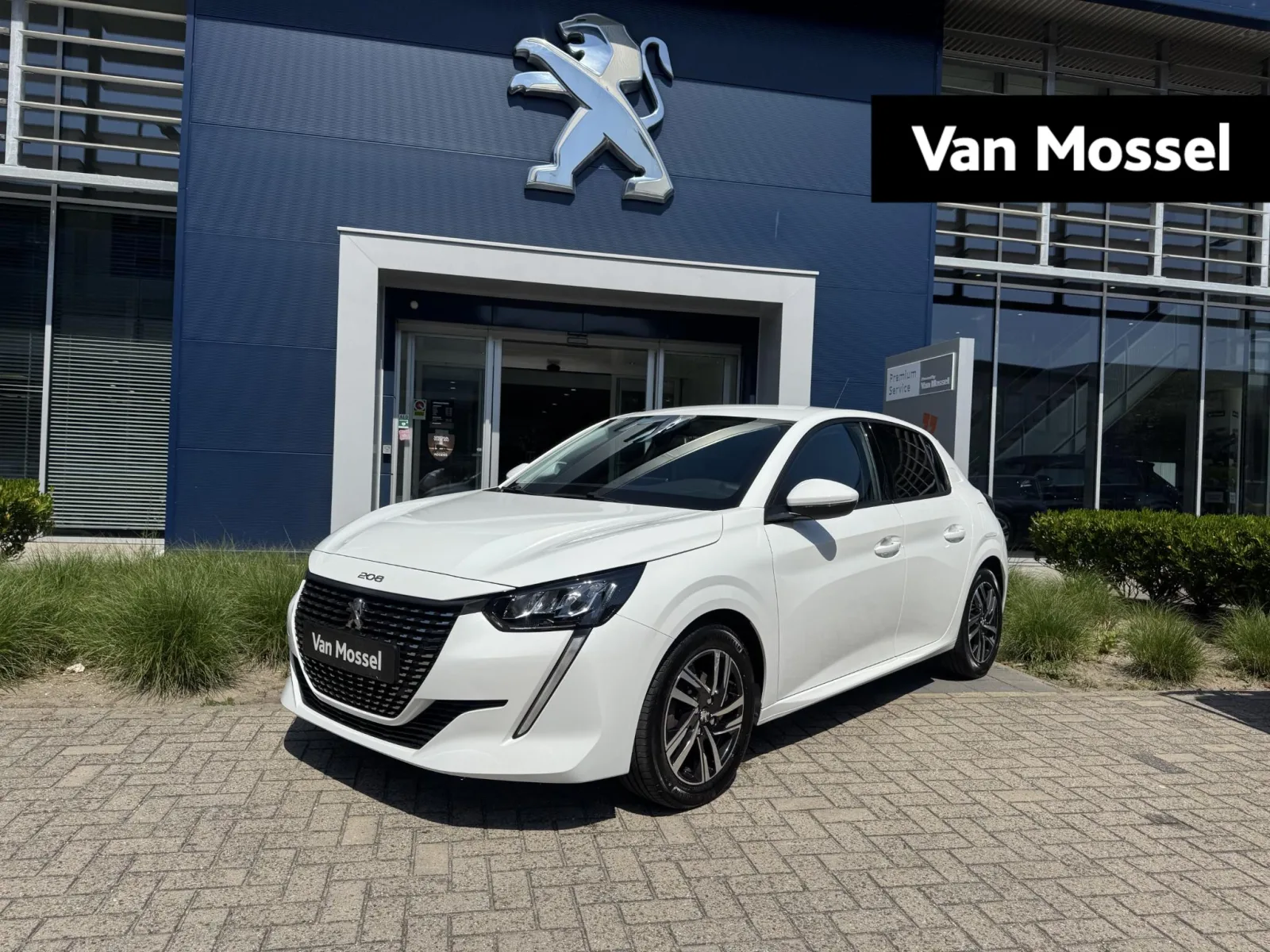 Peugeot 208 (2021) — foto 1
