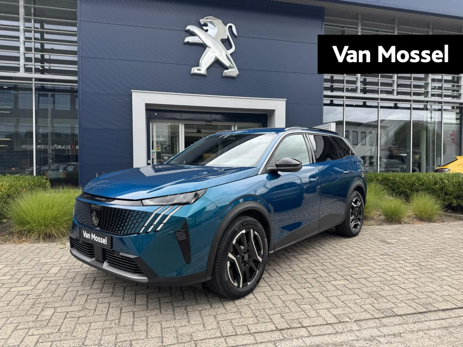 Peugeot 5008 (2025) — foto 1