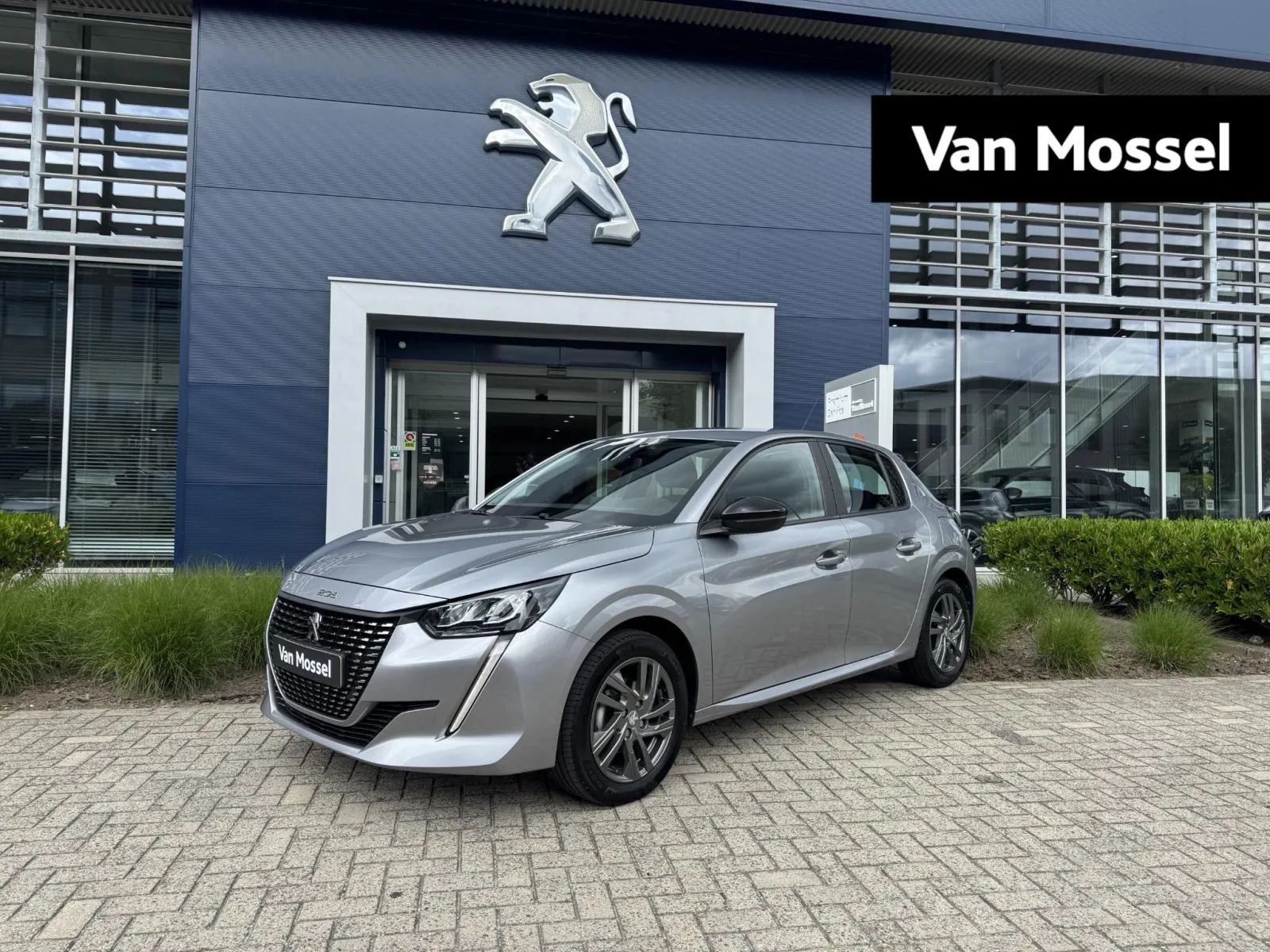 Peugeot 208 (2022) — foto 1