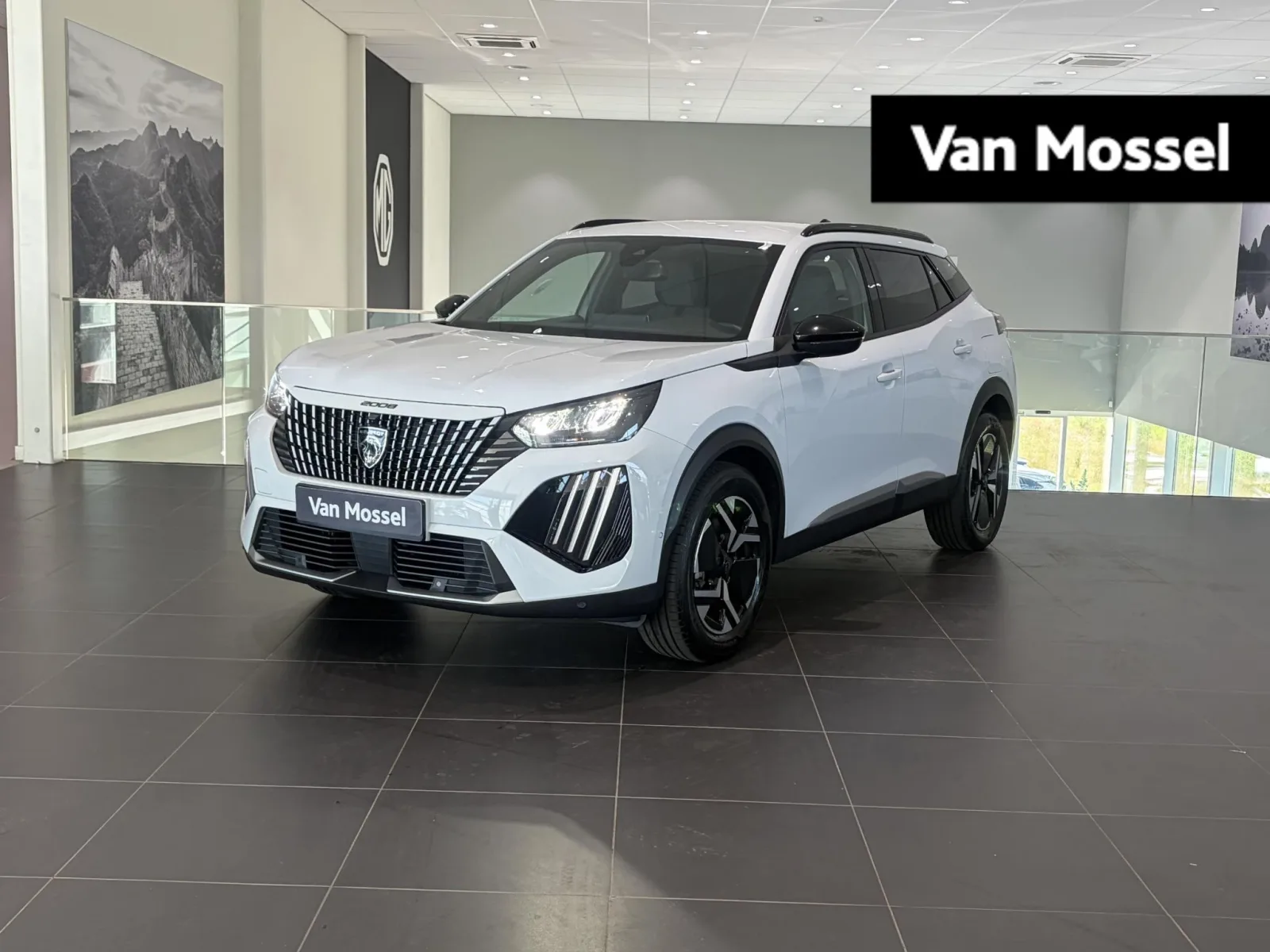 Peugeot 2008 (2025) — foto 1