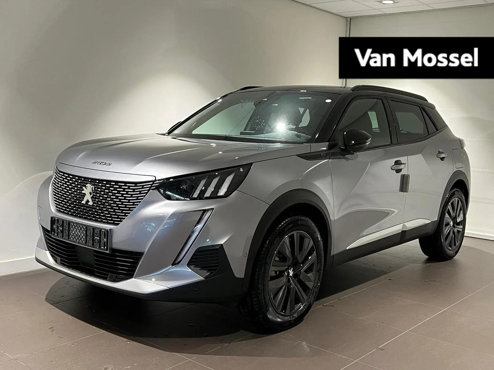 Peugeot e-2008 (2023) — foto 1