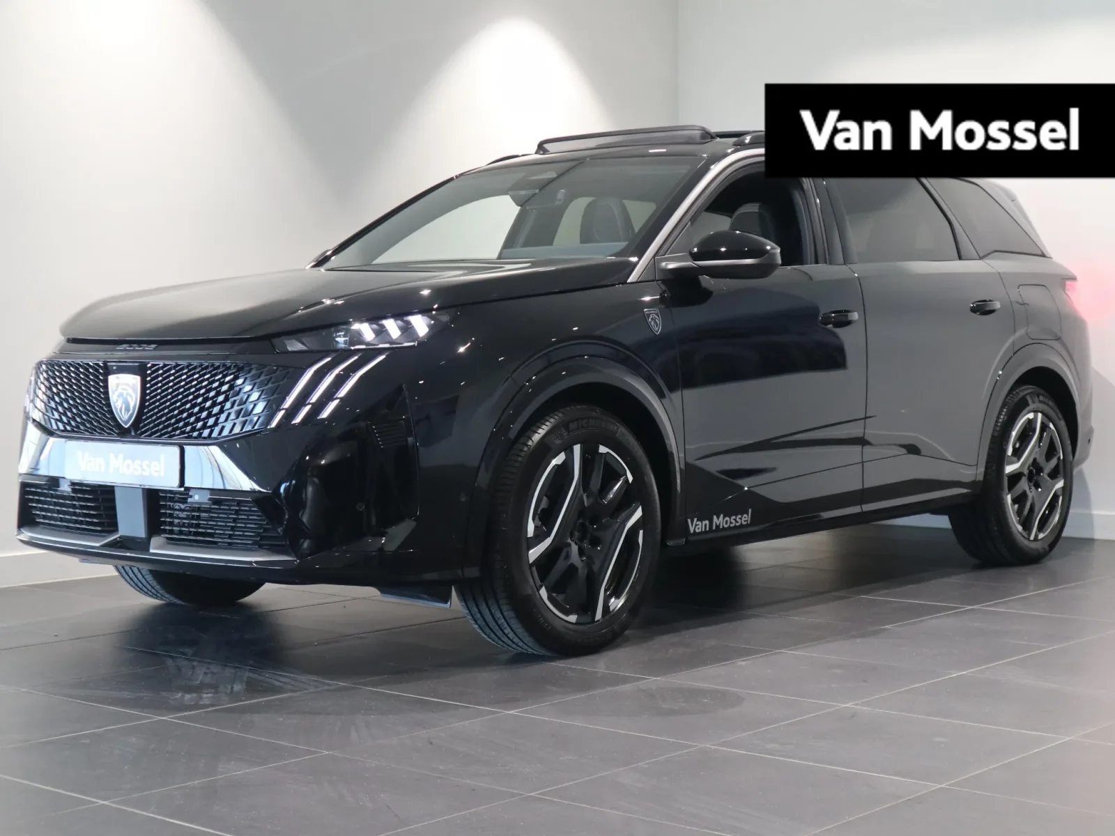 Peugeot E-5008 (2025) — foto 1