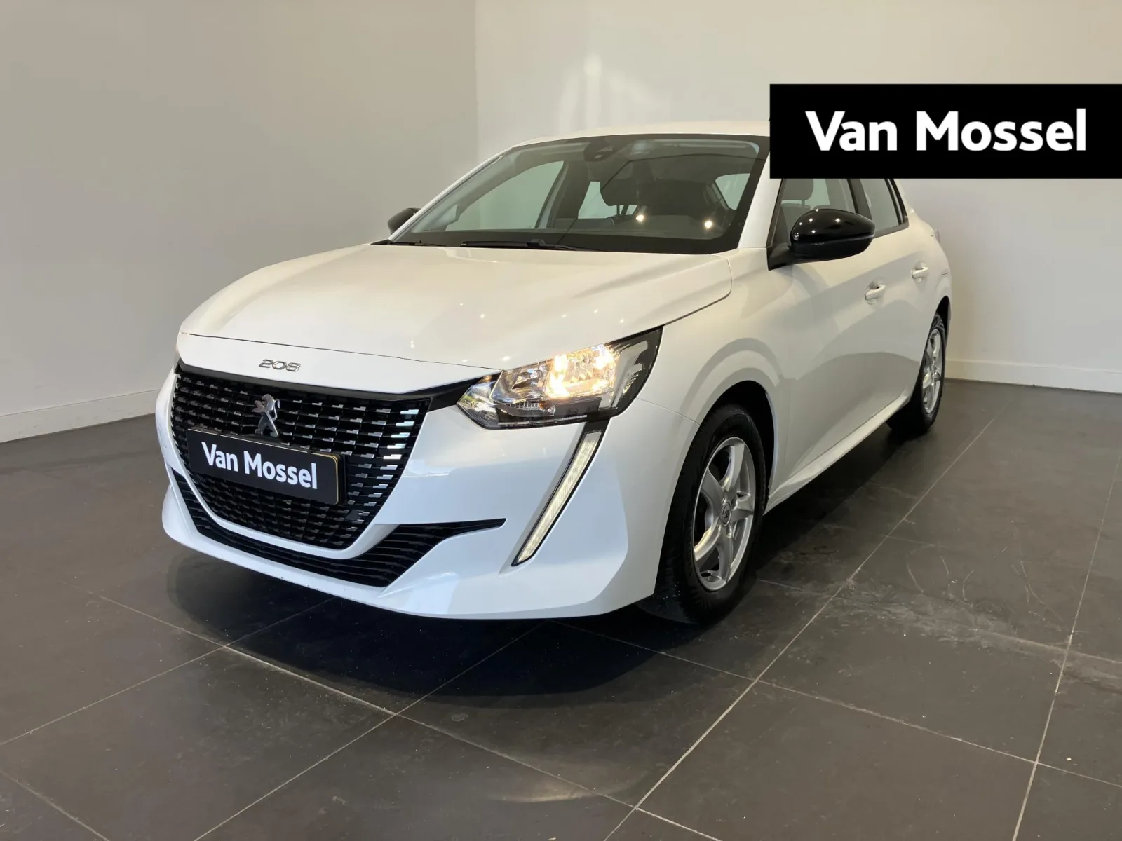 Peugeot 208 (2022) — foto 1
