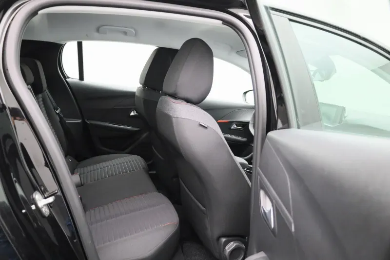 Peugeot e-208 (2023)