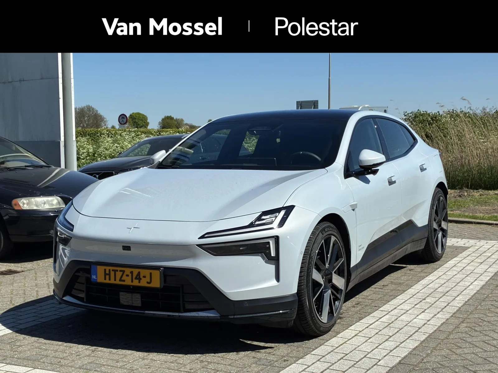 Polestar 4 (2025) — foto 1