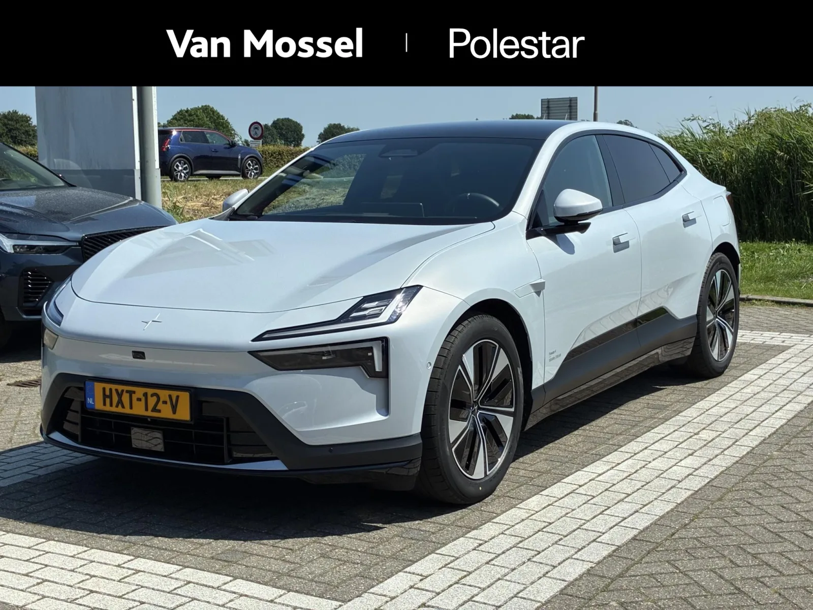 Polestar 4 (2025) — foto 1