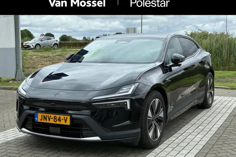 Polestar 4 (2025)