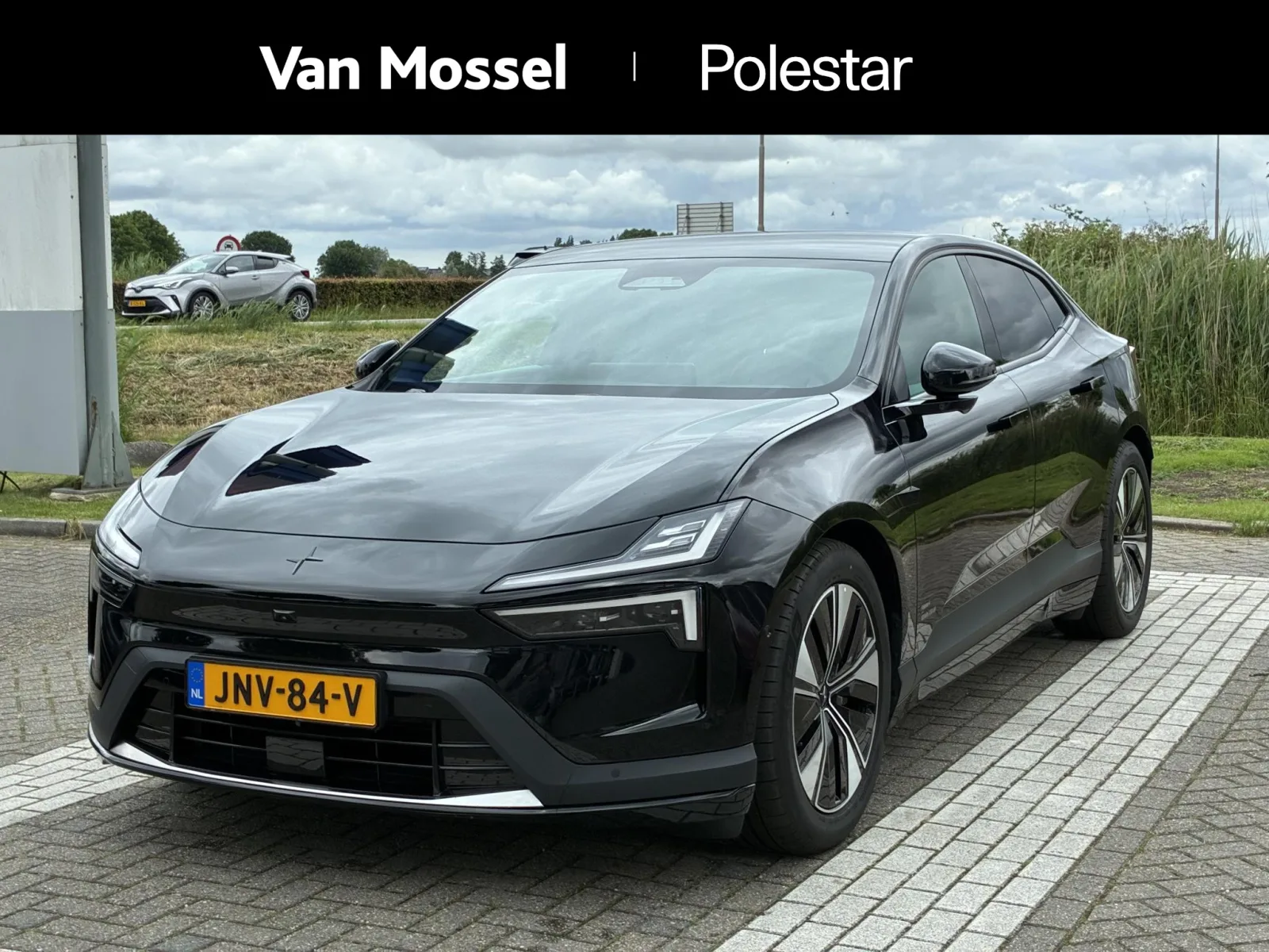 Polestar 4 (2025) — foto 1