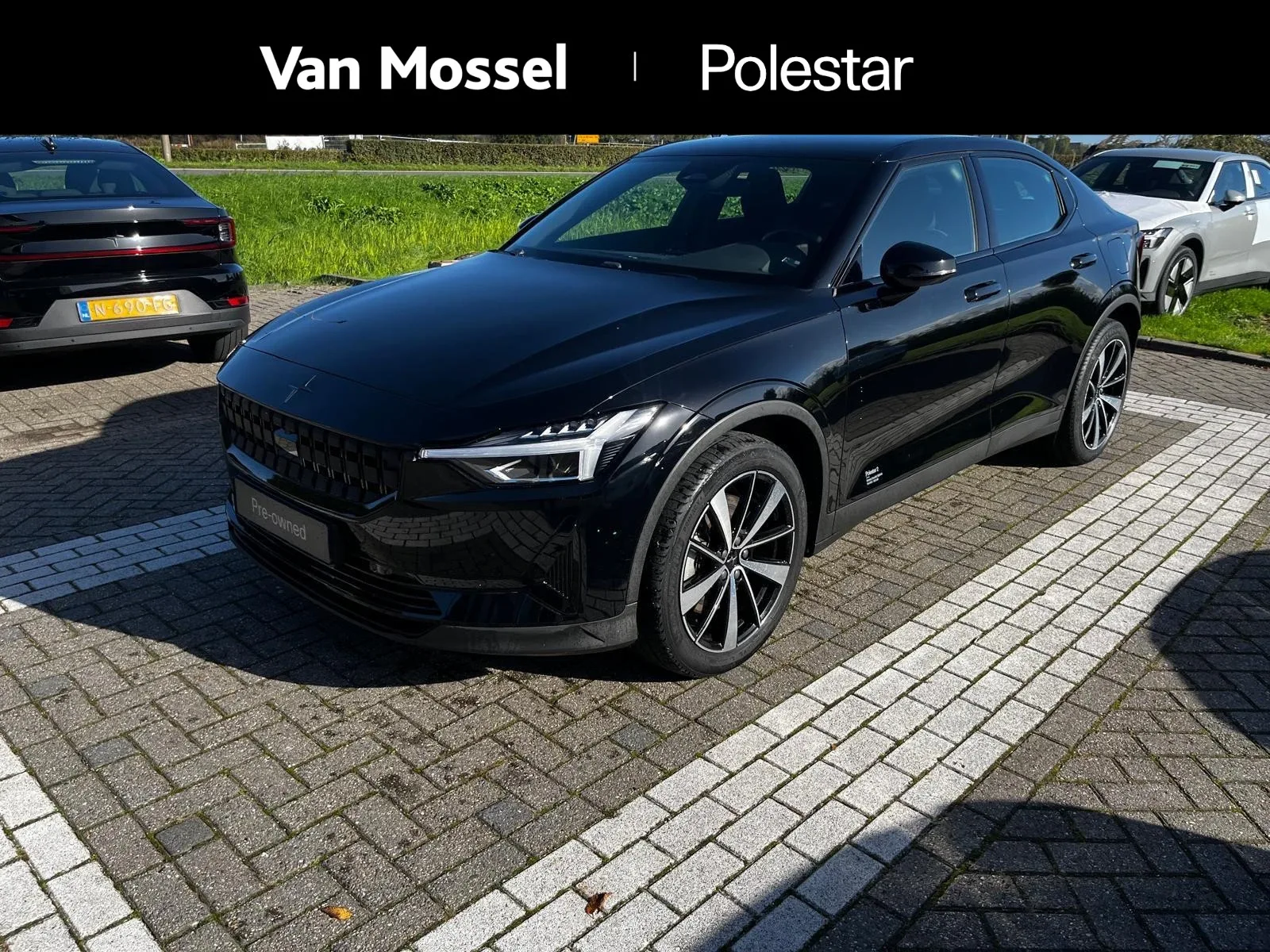 Polestar 2 (2021) — foto 1