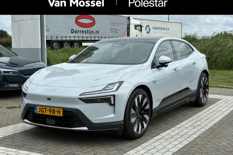Polestar 4 (2025)